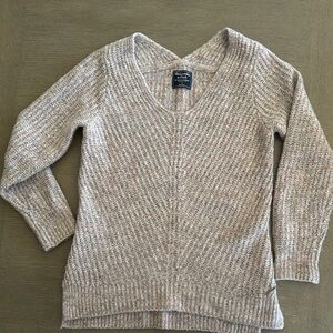Abercrombie & Fitch Cream V-Neck Sweater